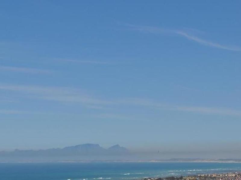 DC793B4289C6F15F4BB6A26B20E0B072