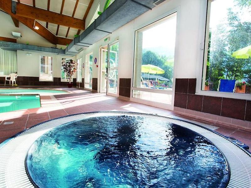 41B0A73119017BDEBE762C593D67BB3A