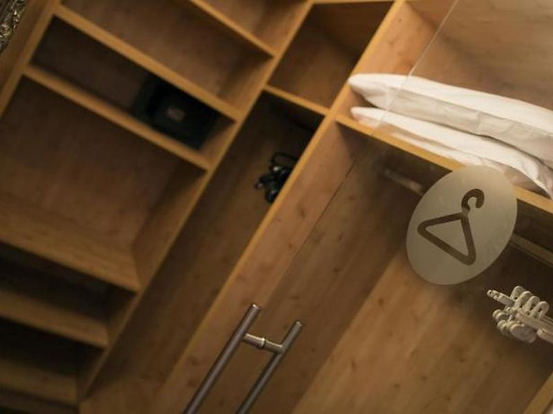 A49E55D53F0DC12BC3A85E9EA89B52F2