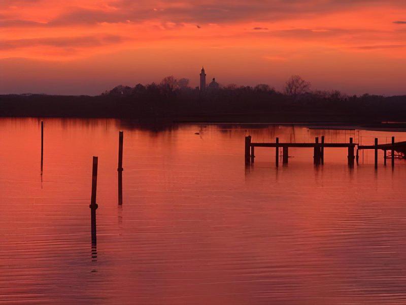 BA54AD679E855E172010A85BA4B49991