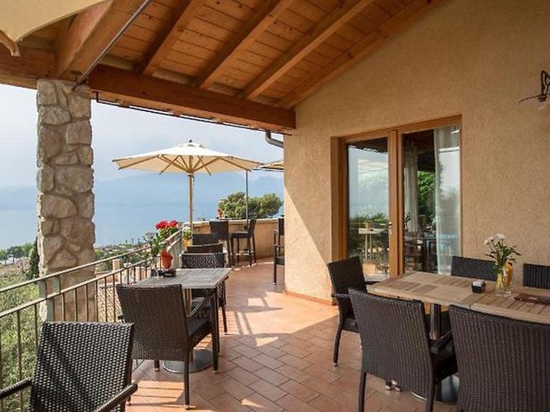 14B03BD9E0BBB37916C1035EC5E6D3AE