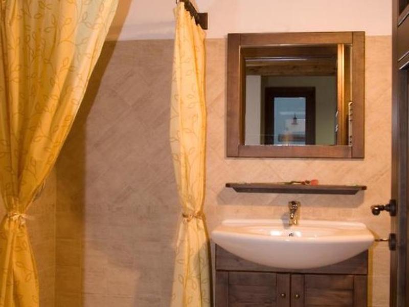 60F8D8C0179179B9A9A1FF8153D7ECD0