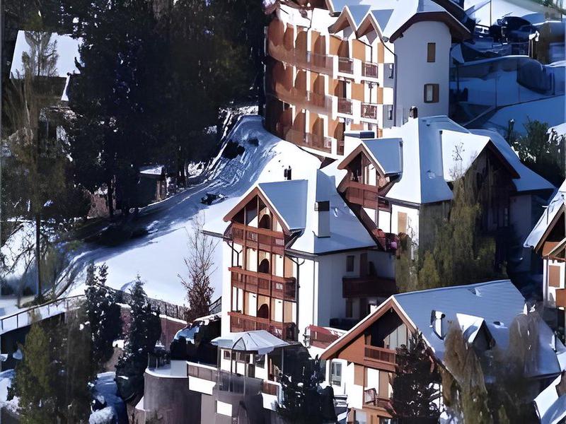 CED8A49AE576A7C48255AEEB34F1017B