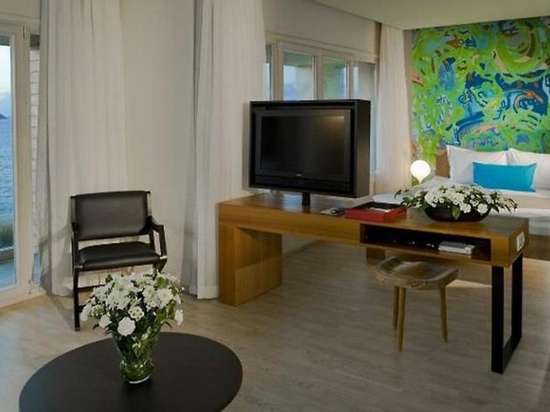 3B7FE6275FB6BBB39A0BA959791A6B02