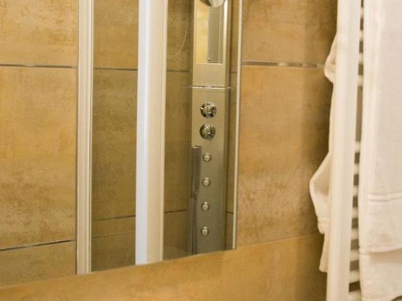 7BE8CEE34A052098DA17C230A3B9AD64