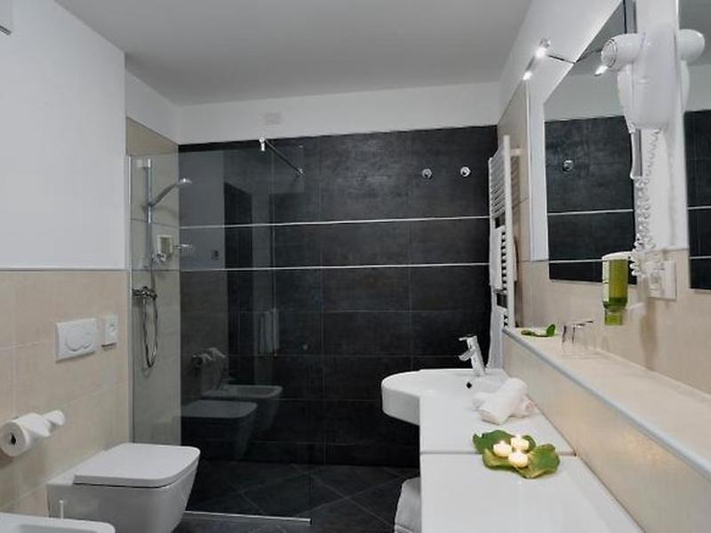 19DEC63D9F225701345254374FC35EE8