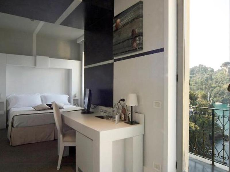 21F3FE9B2DAC99F65B16958B7A8E869D