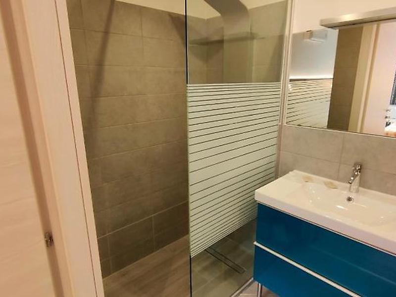 812692E61E9E804B70C661E3AA5ED74D