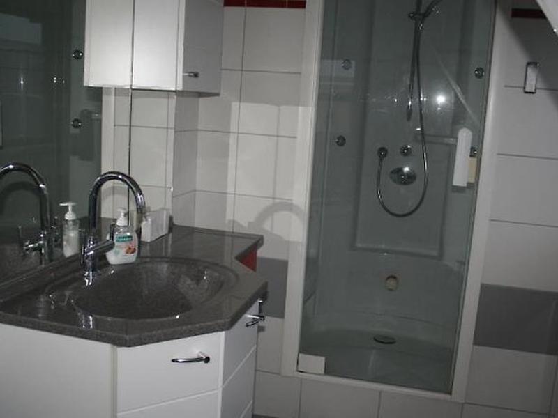 E688441223B73BD346EB70006EC7943A