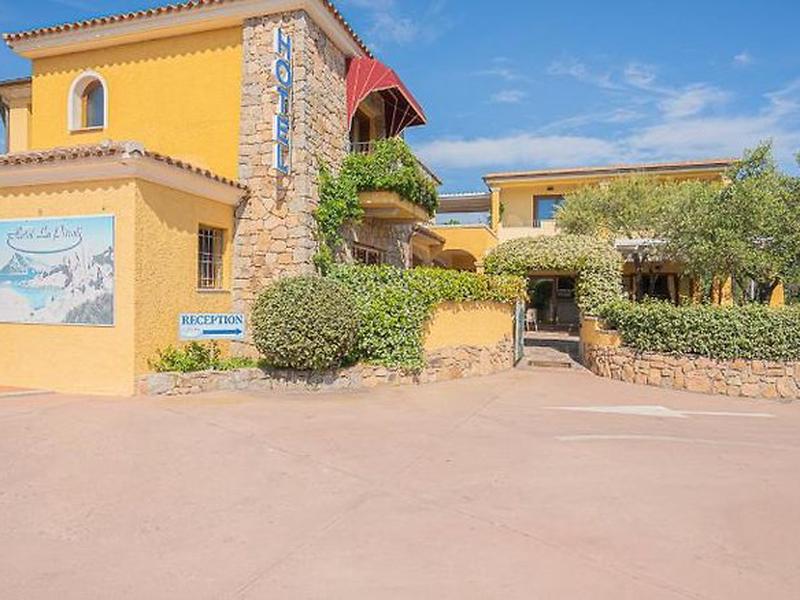 A30306C7F5015217AD9C3E5A1375A9C8