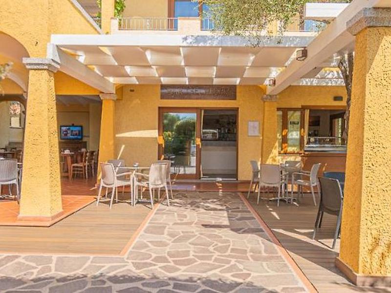 2F693A06CB2EAEE06E3C02F5BD5D5BA9