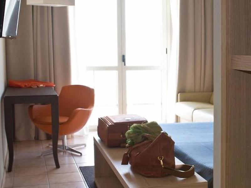 FB16207C5E05137DD9CB48E868BD30CA