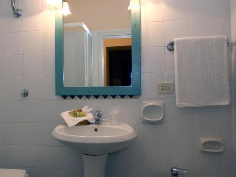 4B2493690F543FD745DD24F70717A564