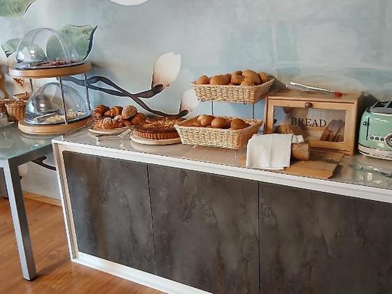 9B376FF6CB4B7931A4F98B6B22F982E2