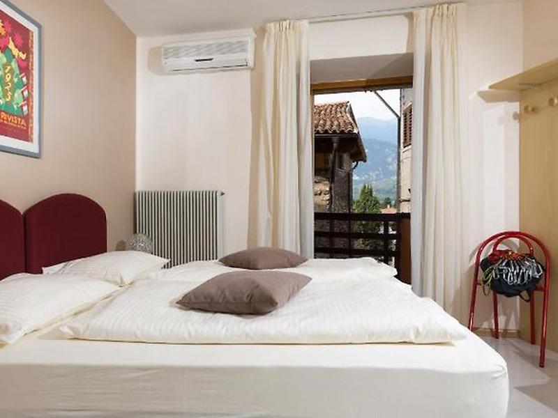 8D4F9C0214640CC46B6A79A41DC99D6D