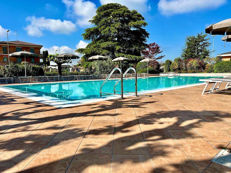 77F5F01C7D42F5D87C44435AB6A975F7