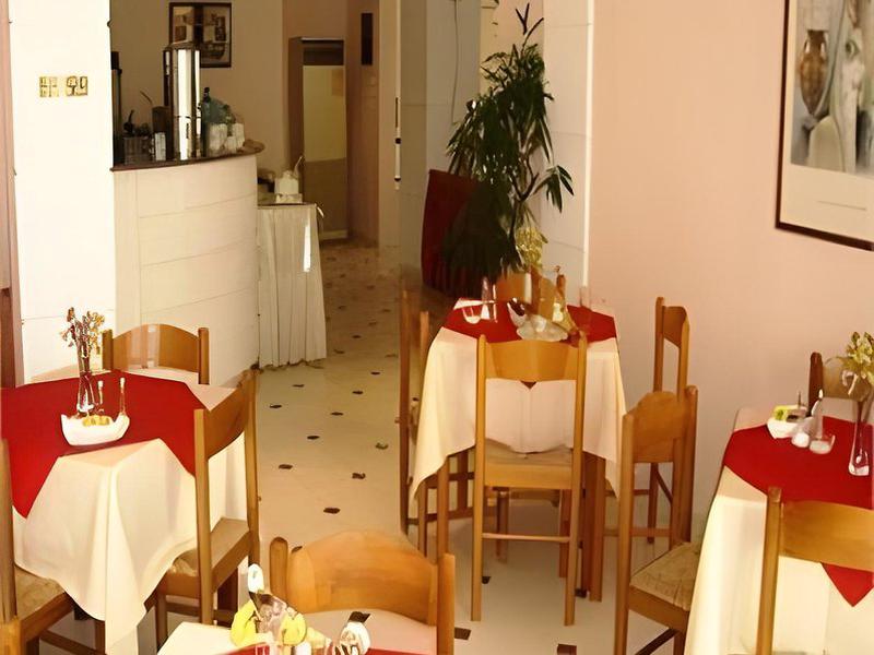 C63B02CBF9F3E106D5AC7DC86E33ED25