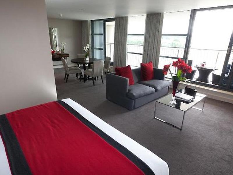 97266ED00BB9A695DC4218BA01DACA45