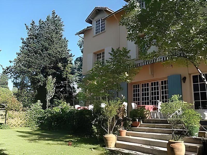 B0C768261B43B9211650D2DD08EFD61E