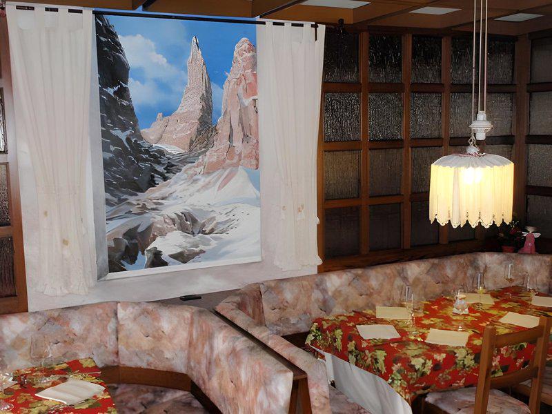 DD6E61AA16DE9C0F1F8DBD3CA053B3AC