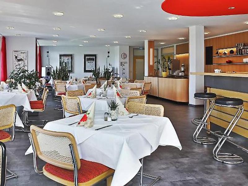 1C708BB7A695673FD98D17CD266A017B