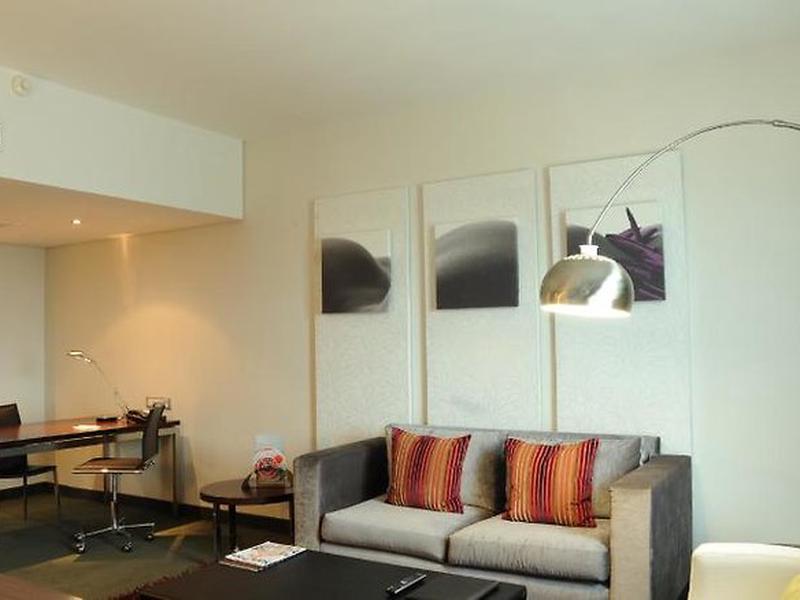 7FE5029F70FB76CE174FA9DD6AEA12A0