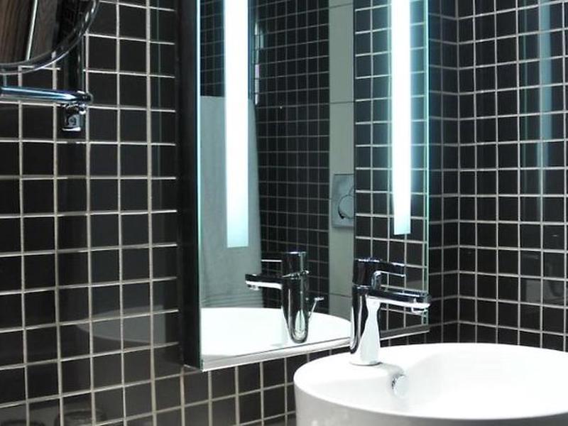 351E5B898B2096AA19BCFDF1D40B8762