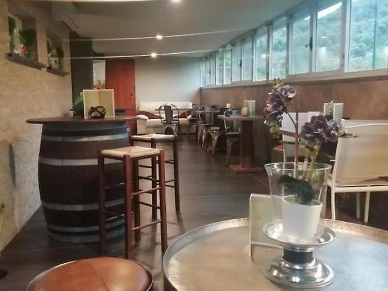 D4EBB8BAF69E0BCFEDE78220F34EB984