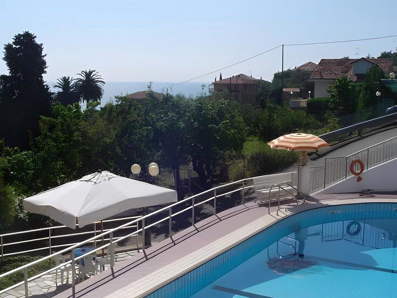 023BB6F5BD05E91E711020DABBCE9103