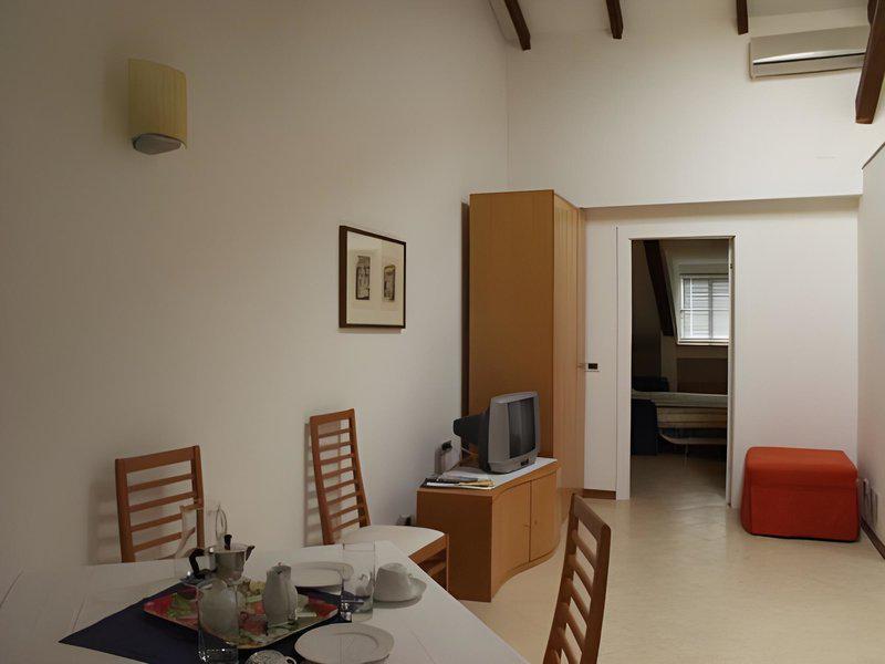 91508662F9FA1F936E8051DEDD7F7700