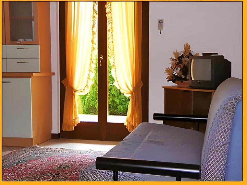 16DAC65FE7B9894B3335CD6059BA0CEA