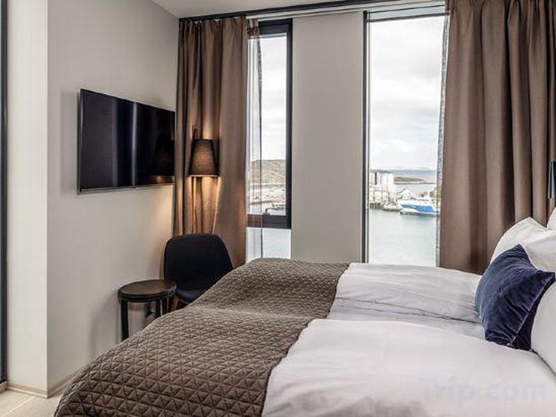 7D93AAAFE2270CB89DA8E04EA7DC7F98