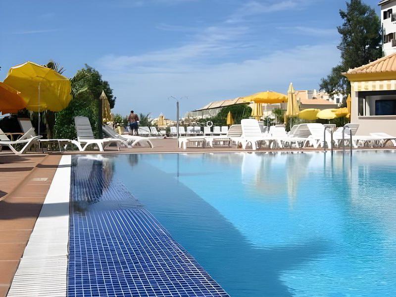 02A0FF420548B0EE011E704223D38FFE