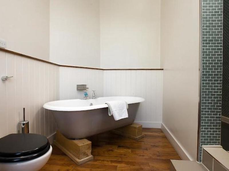 792204A5CFCD1D48F091E27D409F0EE9