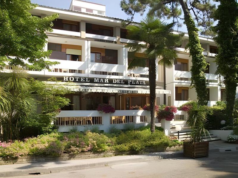 E6A1389616100B942BCB87C650014874