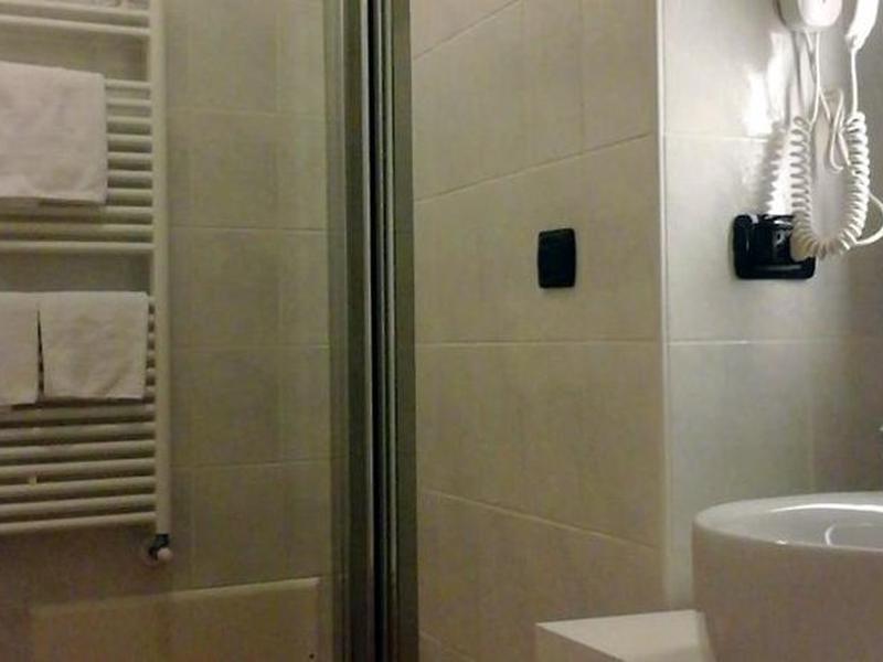 4FA2DCCBF03EB2F33CC25339E316435D