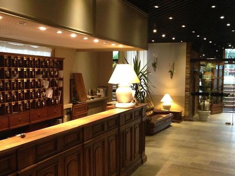 852356AC047FEF8884576C97B7A635E2