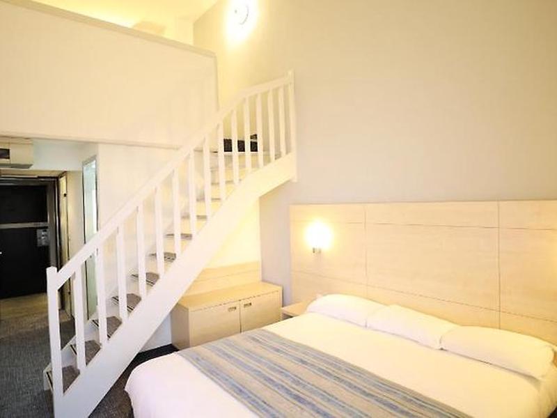 7DD4D3FC4D9FAE7DB4C42E51D415FFA7