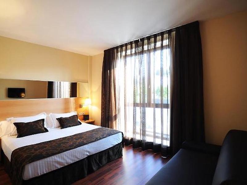 E2F64B2B09535F539C7C3666F39F55AA