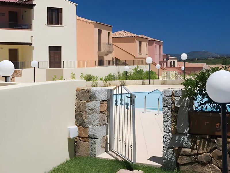 426132034027C090A54C3DBCD66E0B91