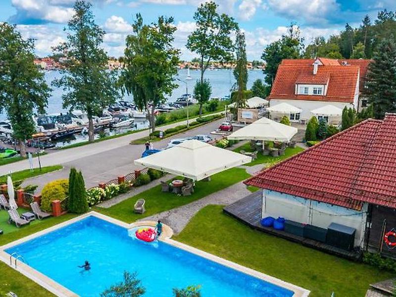 F49BF29D722FBAFDB26461CFF7AF048E