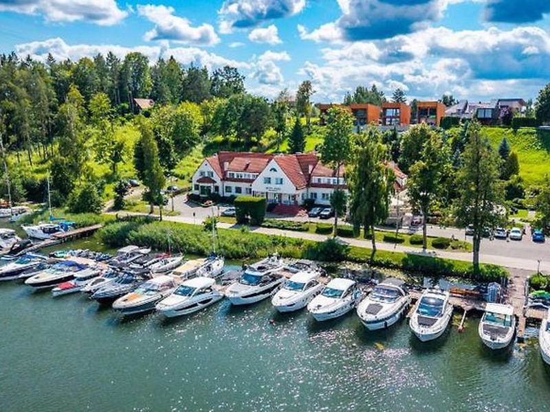 C94B71A7C3FBDFE56EB14AA2CFEB82FD