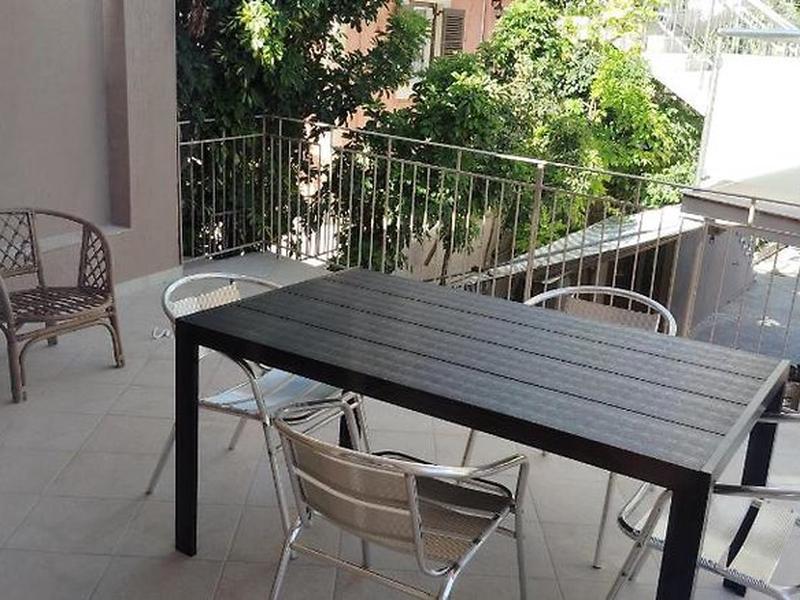 287CC9D4E03E83AC7C5E7FBA7C983F41