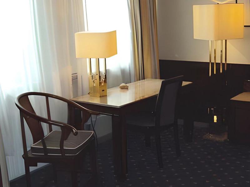 67202F46B972FD82E69972A353019717