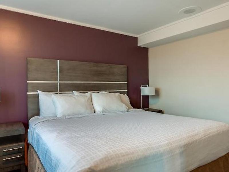 7FA47CBAA7DE3EC99E176A3B14D90993