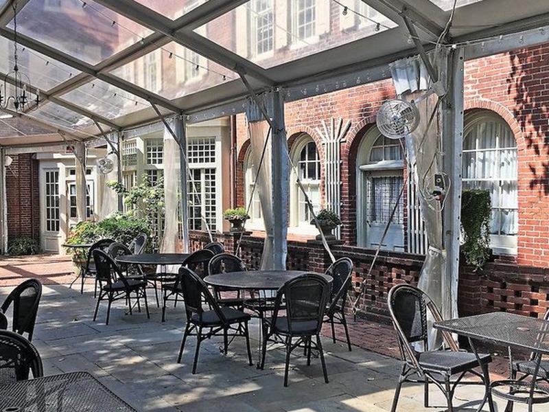 DD10F7CDAC352463FB05CB196F327B45