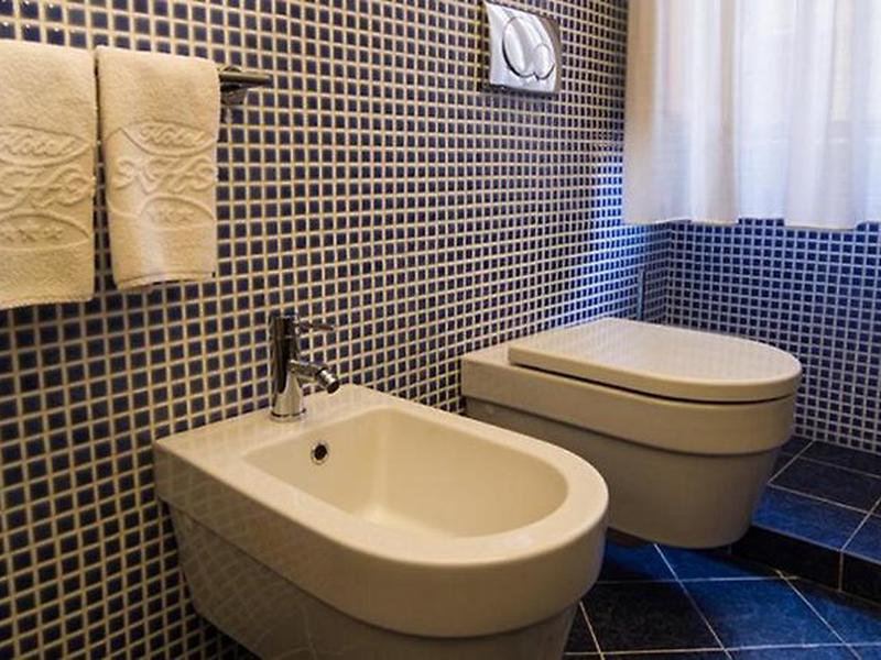 1771DE0374322491A959FF45D54065B8