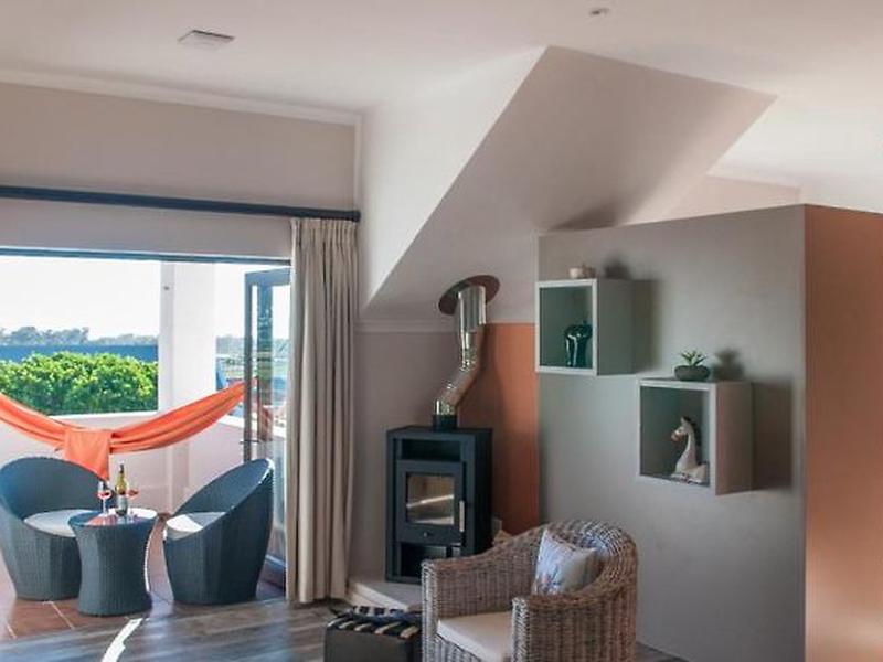 08FEA00B74C3F9BAF68968676E418E45