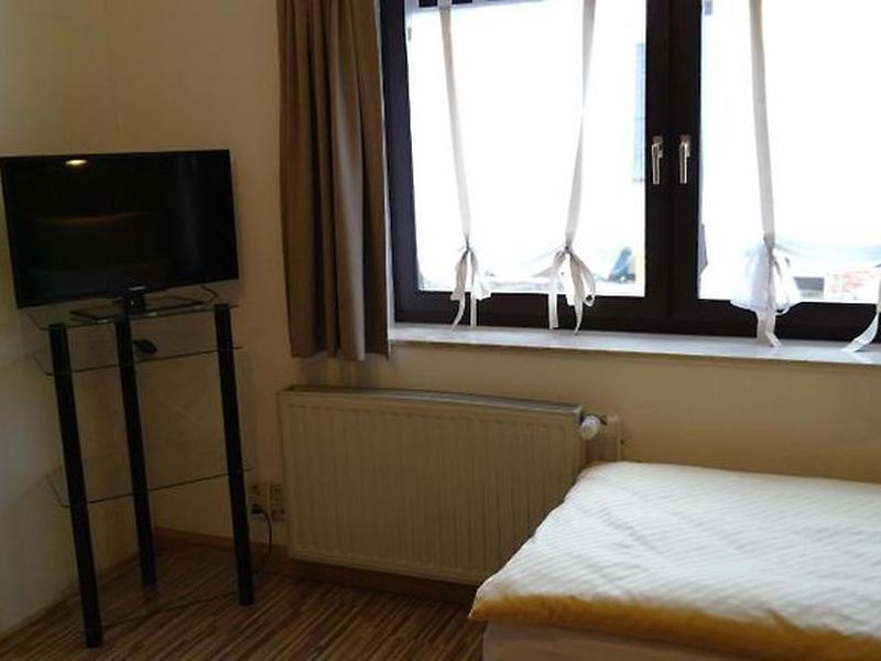 FA388EAC749D225754FB5E839243F825