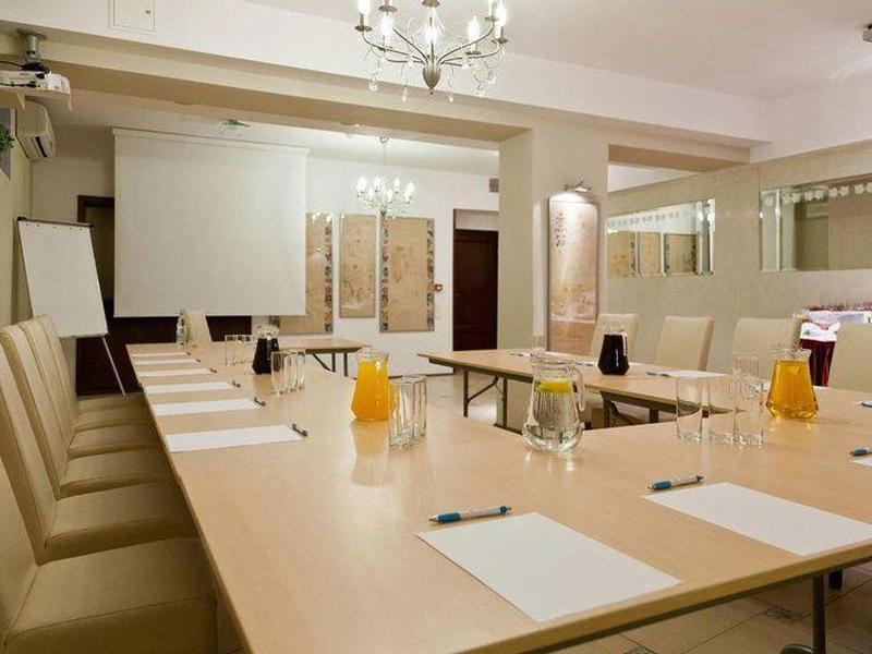 A0F9A70F2B39BAC9AC3D564FFA86E914